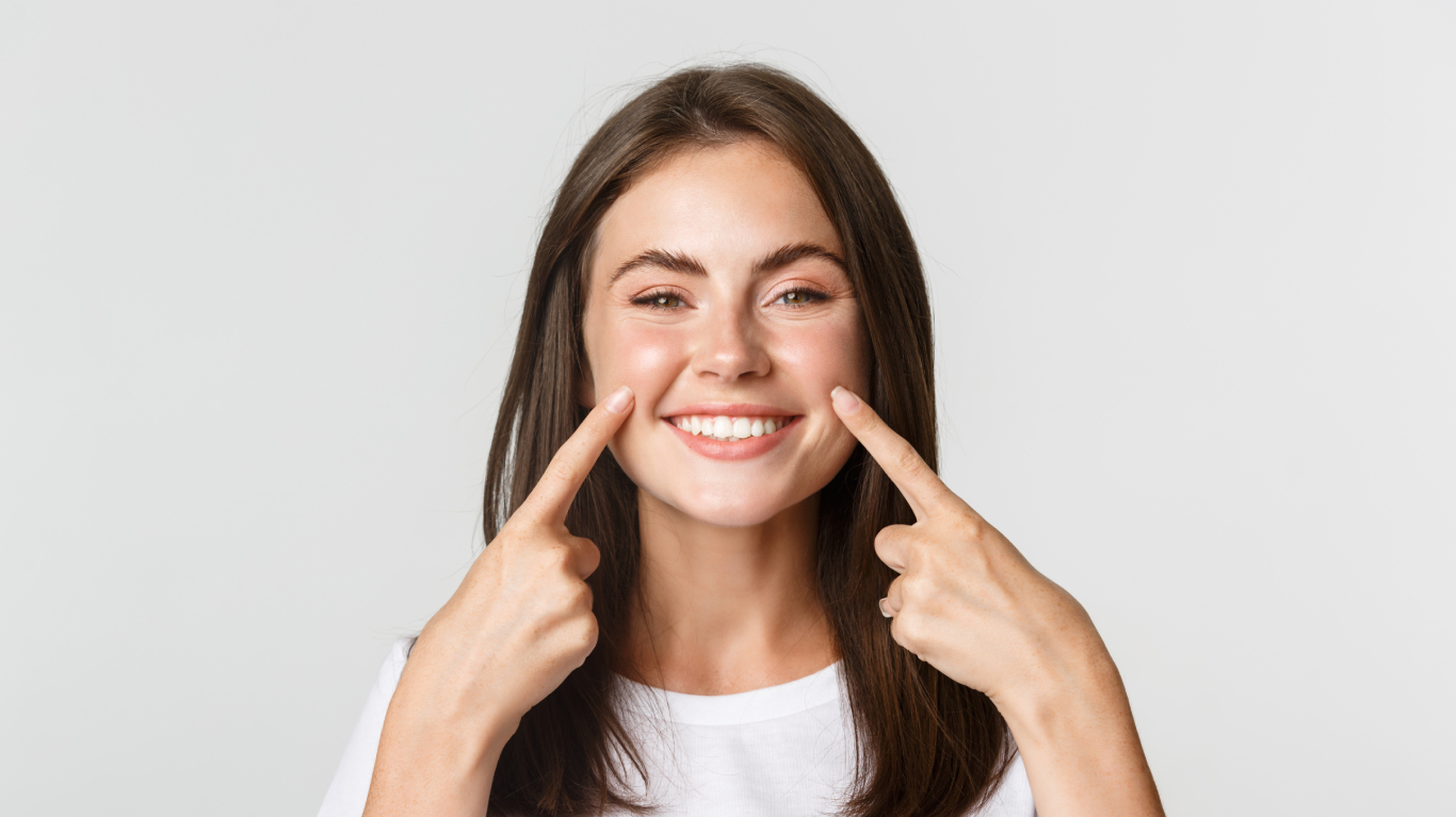 Hollywood Smile ile Kusursuz Gülüşün Yeni Yolu